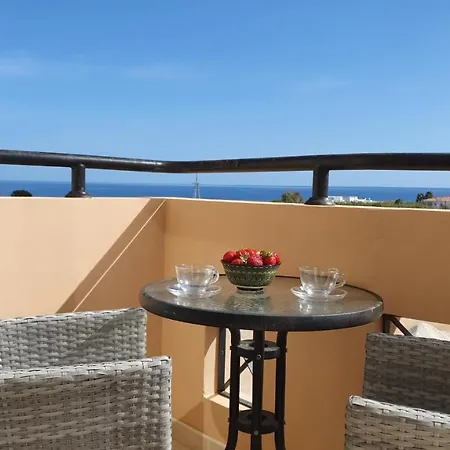 Dafni 12 Hotel